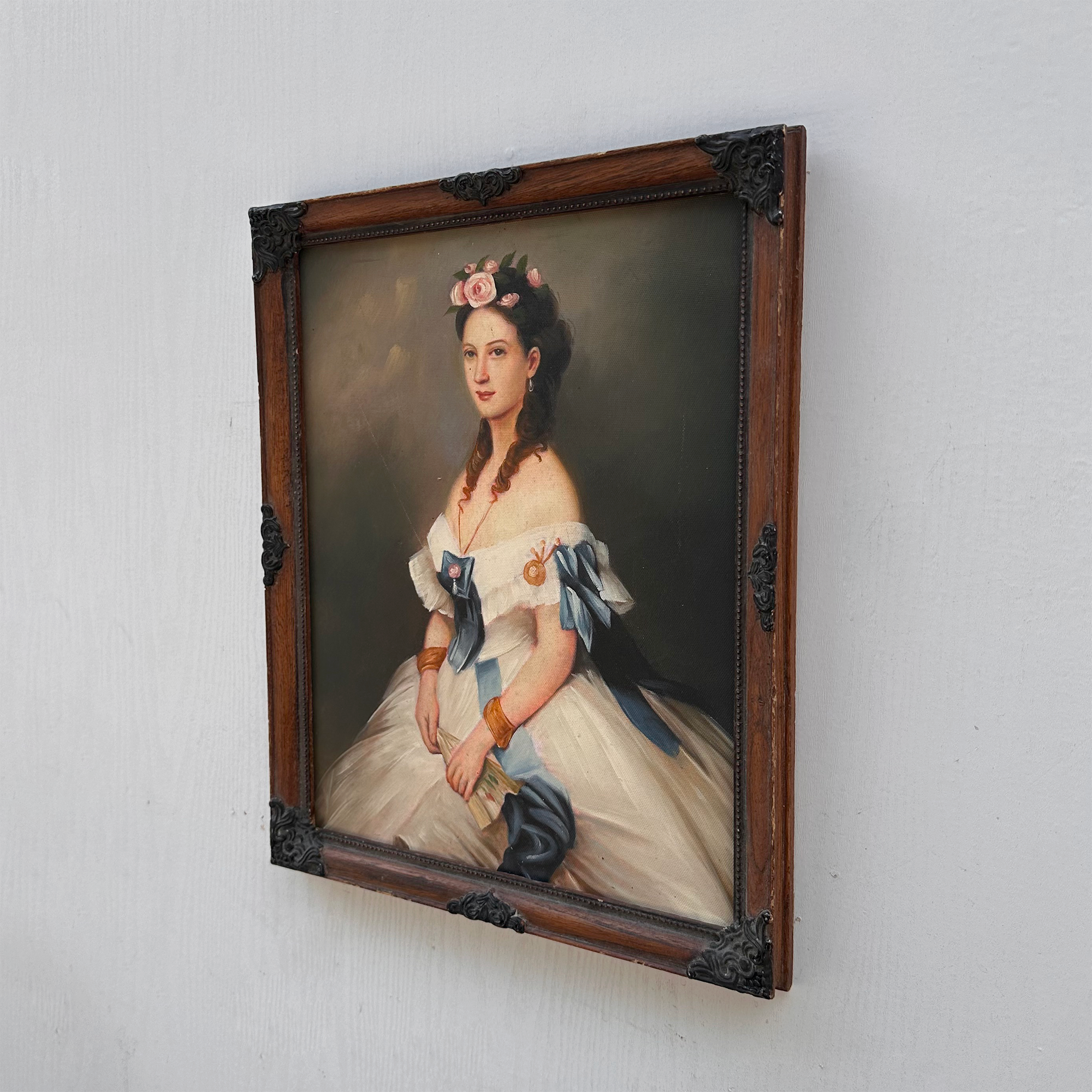 Vintage Victorian Lady Hand-Painted Oil Painting | Romantic Female Portrait Theme | Solid Wood Carved Frame 32x39cm