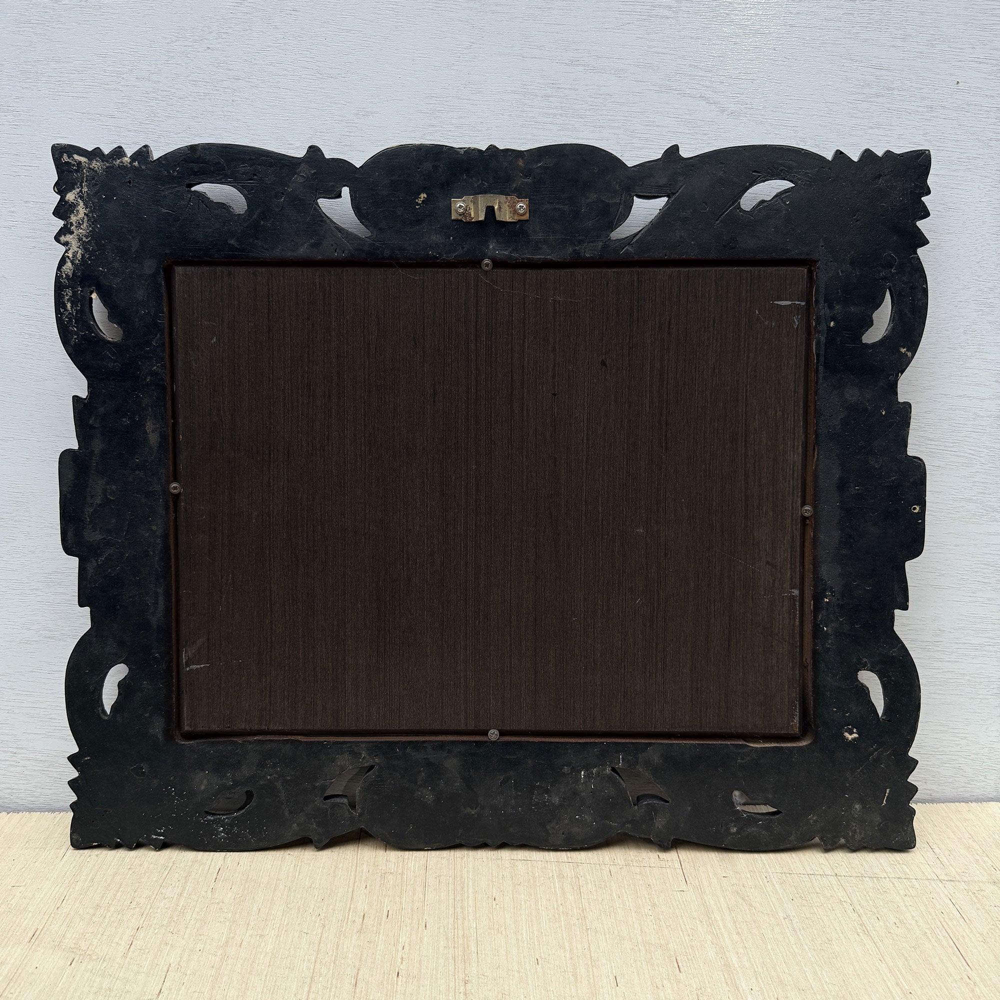 Christ Bearing the Cross | Vintage Religious Oil Painting | Bronze-Gold Frame | 21.5×17.5in