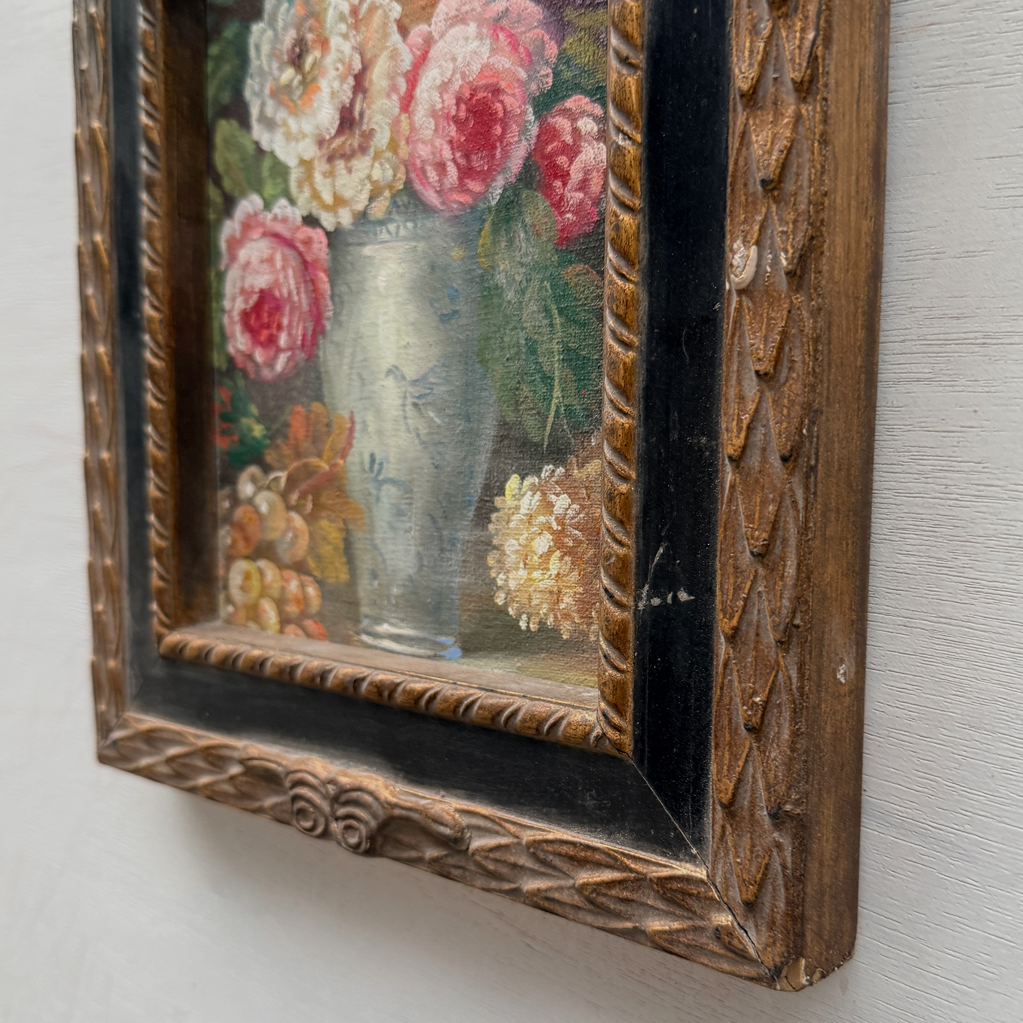 Original Floral Still Life Hand-Painted Canvas Art, Moody Cottagecore Framed Painting with Ribbon Crest (with Frame 27 × 55 cm )