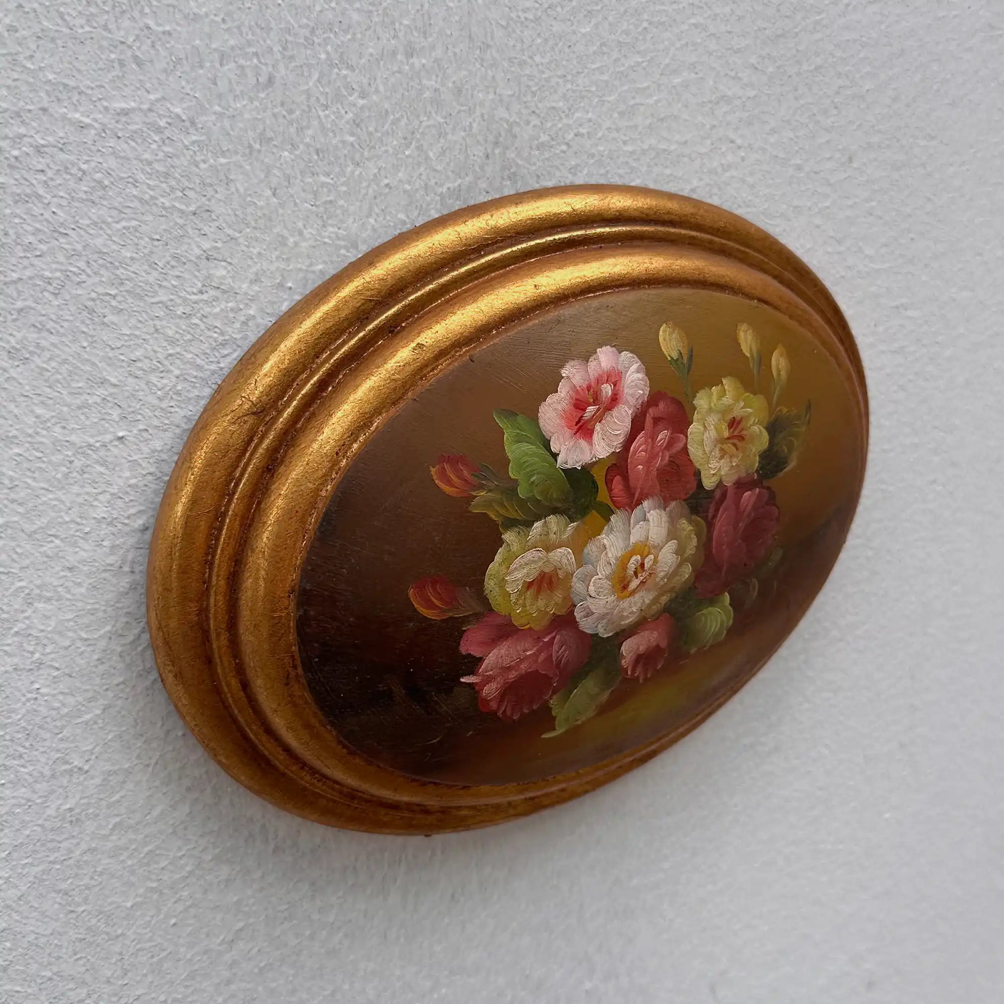 Original Vintage Floral Still Life Painting, Romantic Oval Flower Decor 22 x 17 cm - Vintage Oil Painting - Arden Gallery